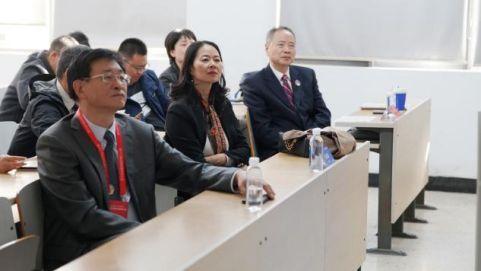 63c67979451f4e83af0f557e9a2851e6